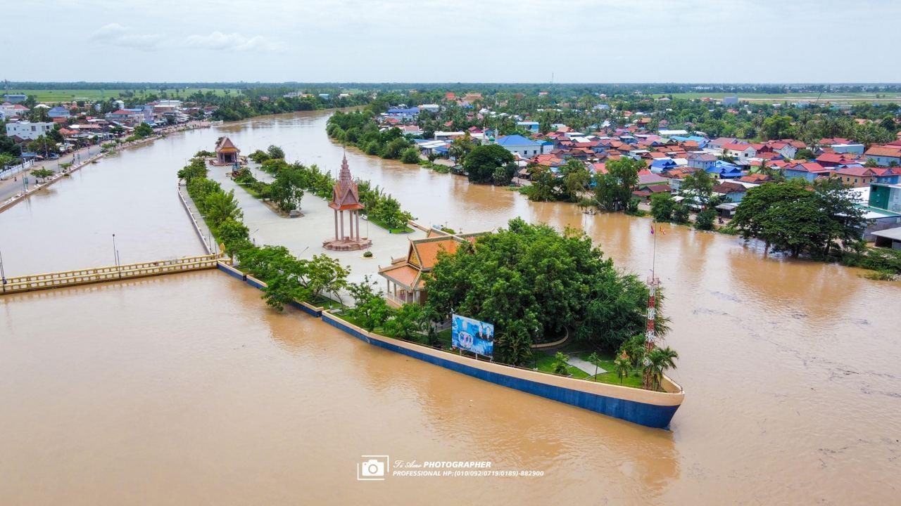អាជ្ញាធរខេត្តពោធិ៍សាត់៖ ស្ថានភាពទឹកស្ទឹងពោធិ៍សាត់ នឹងឆាប់ ស្រកចុះវិញ មិនមានហានិភ័យធ្វើឱ្យលិចលង់ធ្ងន់ធ្ងរនោះឡើយ