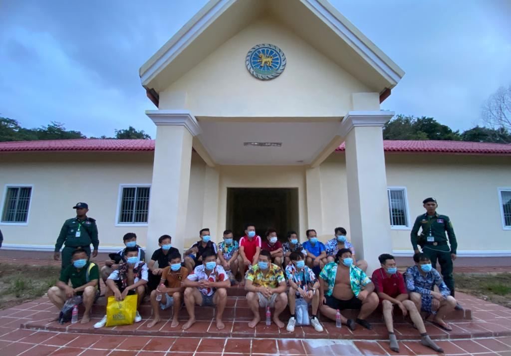 ជនជាតិចិនដែលជួយសង្រ្គោះពីករណីលិចទូក៖ អាជ្ញាធរកម្ពុជា ត្រៀមបណ្តេញចេញព្រោះរកឃើញថាជាករណីឆ្លងដែនខុសច្បាប់