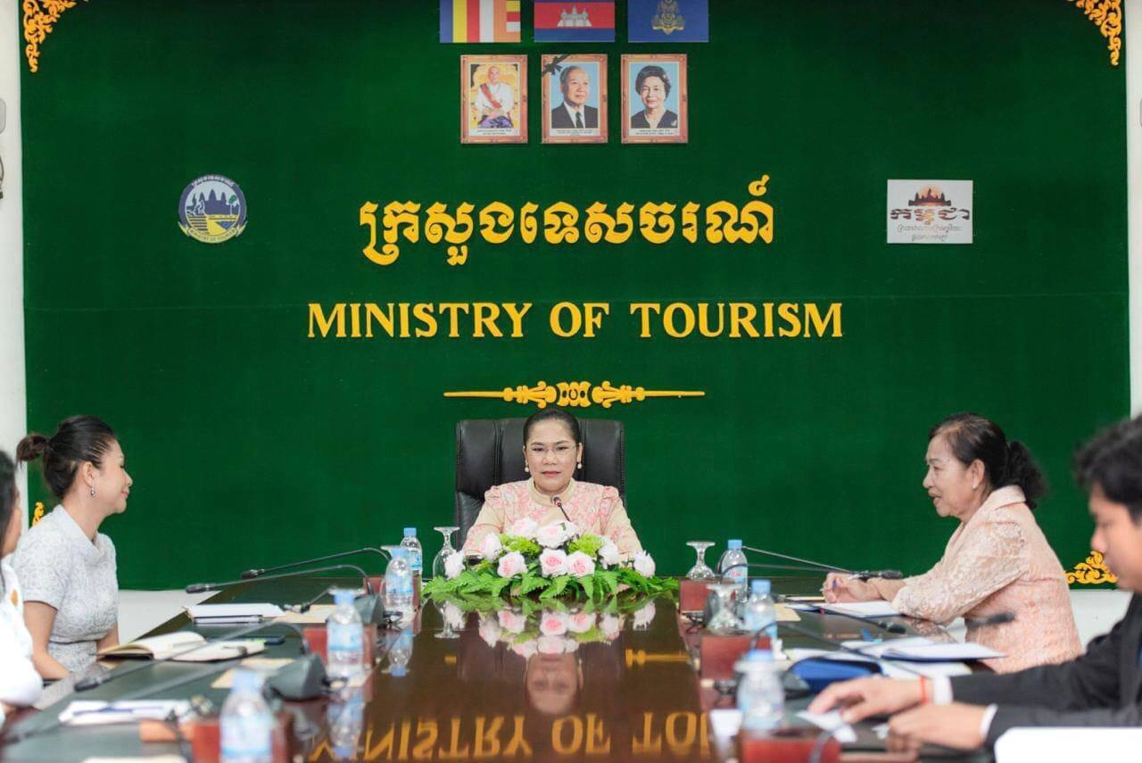 «ស្ត្រីជាផ្នែកមួយនៃការប្រែក្លាយទេសចរណ៍កម្ពុជា ជាគោលដៅទេសចរណ៍សុវត្ថិភាព ផ្តល់ភាពកក់ក្តៅ ស្អាត និងបៃតង»