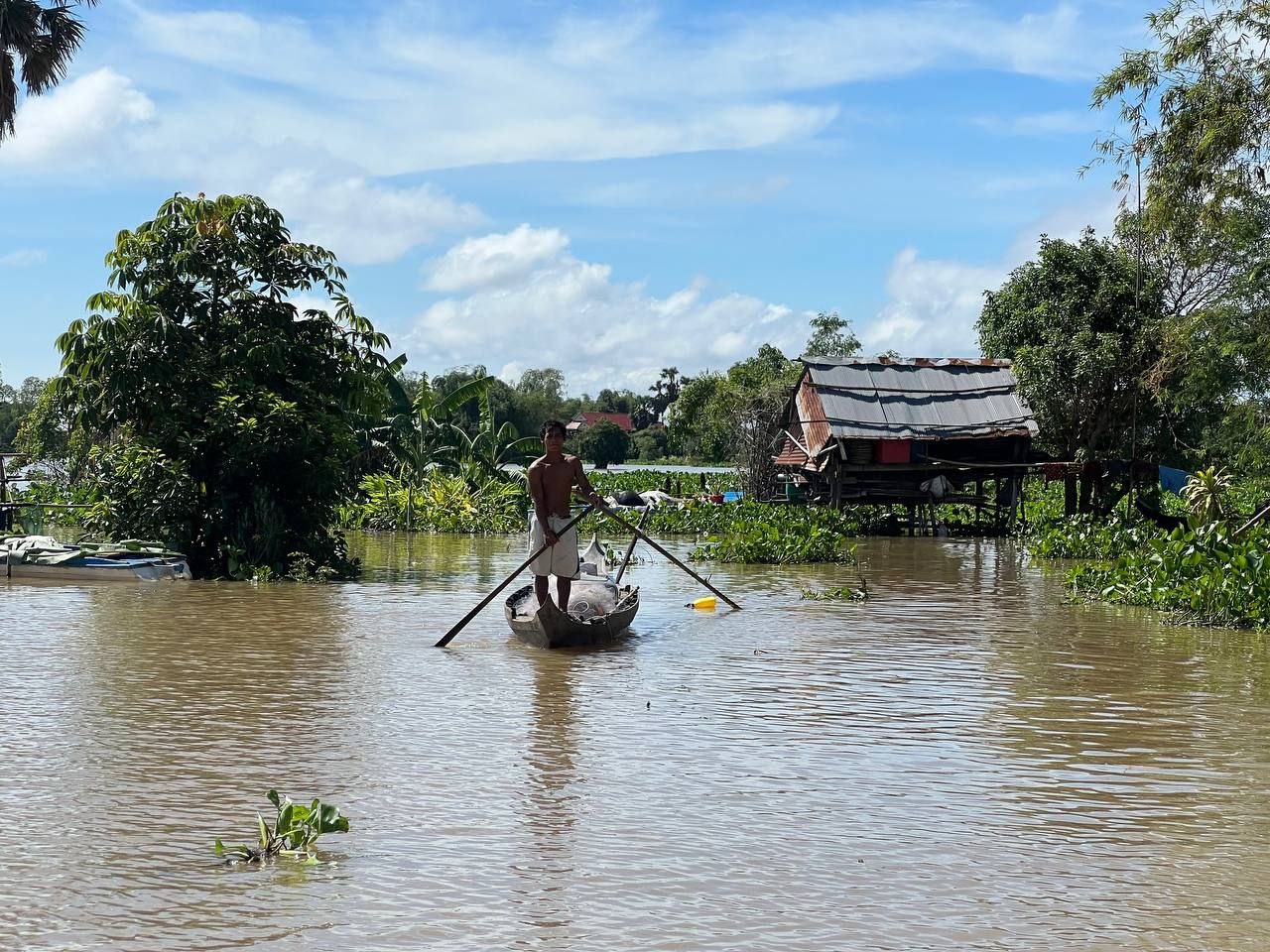 គិតត្រឹមថ្ងៃទី០៧.០៨ ខែតុលាឆ្នាំ២០២២ ស្ថានភាពទឹកទន្លេផ្សារក្រោមមានកំពស់ ៩,៦៧ម៉ែត្រ ខ្ពស់ជាងឆ្នាំចាស់ ២,៤៥ម៉ែត្រ ខណៈកម្រិតប្រកាសអាសន្ត ១១ម៉ែត្រ