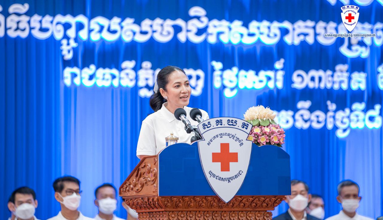 លោកជំទាវបណ្ឌិត ពេជ ចន្ទមុន្នី បង្ហាញក្តីរំភើប និងមោទនភាពចំពោះភាពរីកចម្រើន ការគាំទ្រ សេចក្តីស្រឡាញ់ពីប្រជាពលរដ្ឋ និងភាពល្បីល្បាញរបស់សមាគមTYDA ដែលបានធ្វើសកម្មភាពមនុស្សធម៌ក្នុងរយៈពេល១០ឆ្នាំនេះ