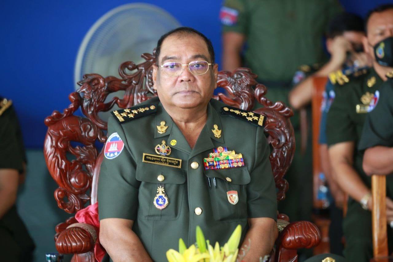 ឯកឧត្តមនាយឧត្តមសេនីយ៍កិតិ្តបណ្ឌិត ហុីង ប៊ុនហៀង ៖ កងទ័ពគឺជាឆ្អឹងខ្នងដ៏រឹងមាំរបស់រាជរដ្ឋាភិបាល ក្នុងការការពារថែរក្សាសន្តិសុខ សន្តិភាព ការពារបូរណភាពទឹកដី ប្រជាពលរដ្ឋ និងការជួយសង្គ្រោះគ្រោះមហន្តរាយផ្សេងៗ