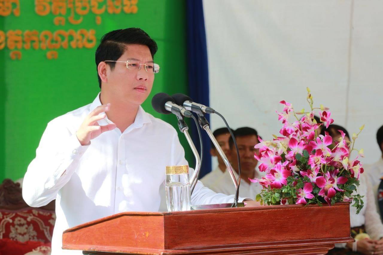 ជំនួយការសម្តេចតេជោ  ហ៊ុន សែន ៖ ព្រះពុទ្ធសាសនា គឺជាសាសនារបស់រដ្ឋ ដែលបានដើរតួនាទីយ៉ាងសំខាន់ ក្នុងការកសាងអភិវឌ្ឍន៍សង្គមជាតិកម្ពុជា