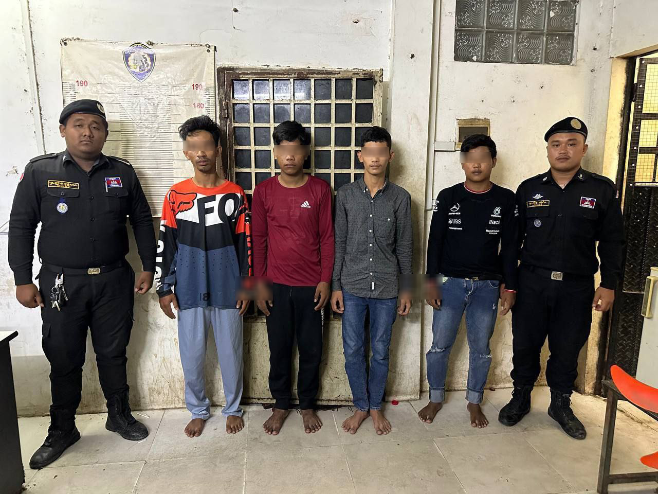 នគរបាលខណ្ឌឬស្សីកែវ បង្រ្កាបបានជនសង្ស័យ ៤នាក់ ករណីឆក់
