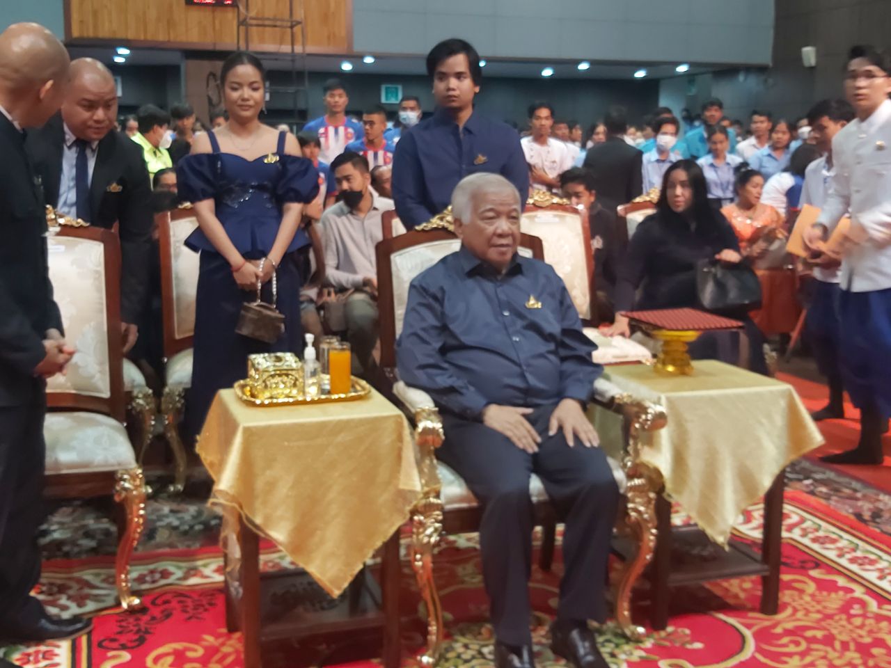 ក្រុមព្រះសុរិយា រៀបចំកម្មវិធី «មួយម៉ឺនអាល័យលើកទី ៦»ដើម្បីរំលឹក នូវការបម្រើជាតិមាតុភូមិរបស់សម្ដេច ព្រះនរោត្ដម សីហនុ ព្រះបរមរតនកោដ្ឋ