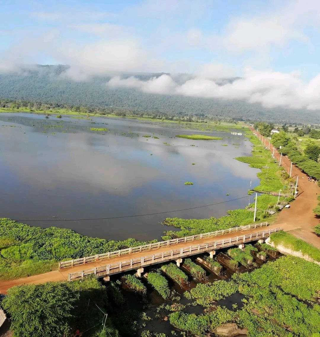 រដ្ឋបាលខេត្តព្រះវិហារ អំពាវនាវដល់ប្រជាពលរដ្ឋ អញ្ជើញចូលរួមកំសាន្តសប្បាយឲ្យបានច្រើនកុះករ ក្នុងពិធីប្រណាំងទូក បង្ហោះគោម បាញ់កាំជ្រួច និងបណ្តែតប្រទីប ជាលក្ខណ:សហគមន៍ នៅរមណីយដ្ឋានទំនប់៩៥