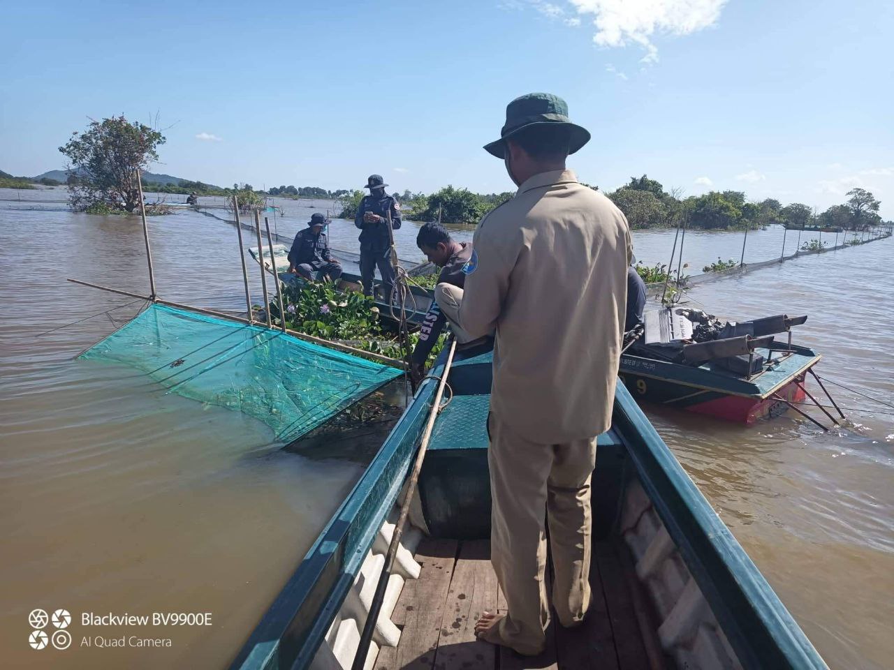 កម្លាំងសមត្ថកិច្ចចម្រុះ បន្តសកម្មភាពយ៉ាងមមាញឹកចុះល្បាតបង្ក្រាបបទល្មើសនេសាទរបាំងស្បៃមុង ក្នុងកំពង់ឆ្នាំង