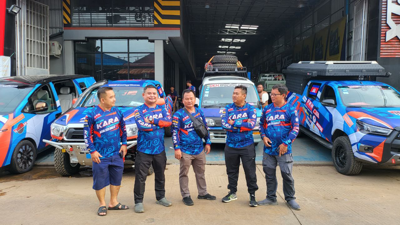 ក្រុមប្រណាំងរថយន្តការ៉ាកម្ពុជា បានមកដល់ខេត្តបូរីរ៉ាម ប្រទេសថៃ ត្រៀមចូលរួមប្រណាំងព្រឹត្តការណ៍ Asia Cross Country Rally 2022