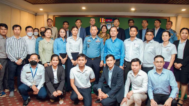 មន្ត្រីជាន់ខ្ពស់អ.ស.ប  និងកម្ពុជាផ្នែកដឹកជញ្ជូន ព្រួយបារម្ភពីសុវត្ថិភាពចរាចរណ៍ផ្លូវគោកនៅកម្ពុជា