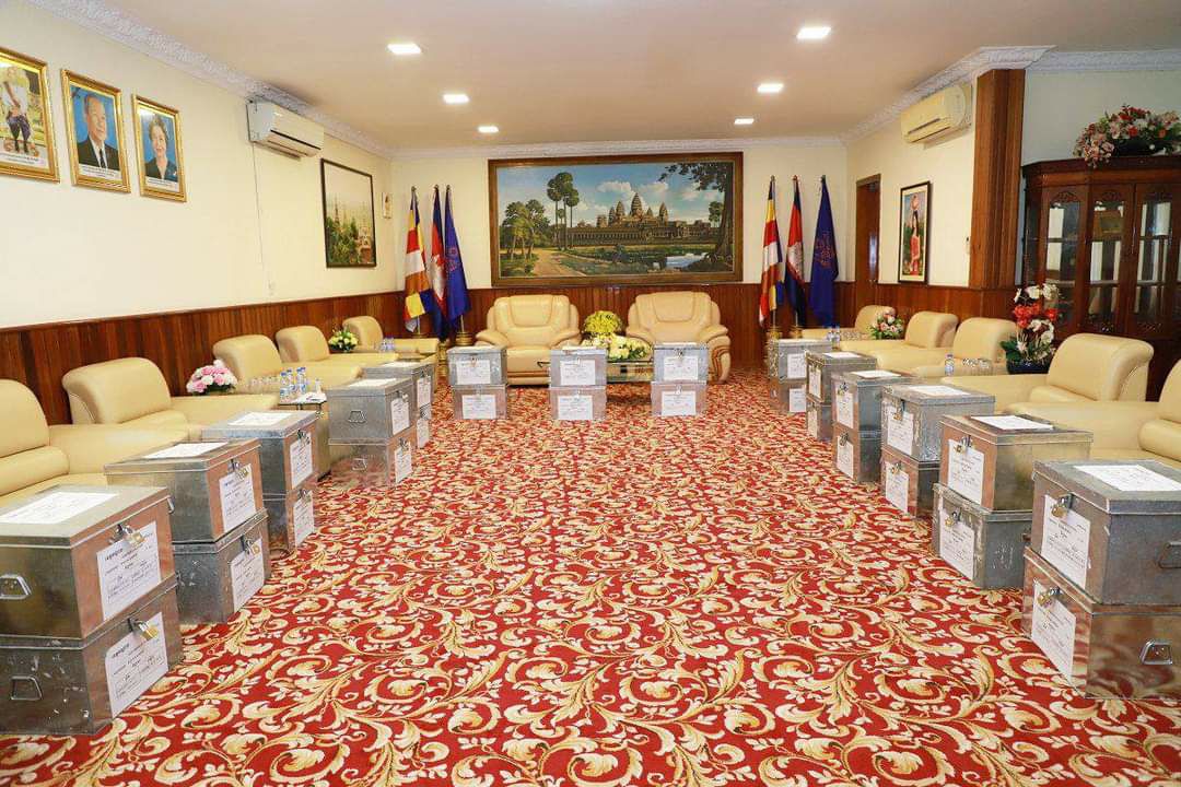 ក្រសួងអប់រំ រក្សាទុកដាក់ហឹប វិញ្ញាសា សម្រាប់ការប្រឡង បាក់ឌុបនៅ តាម រដ្ឋបាលសាលា រាជធានី -ខេត្ត