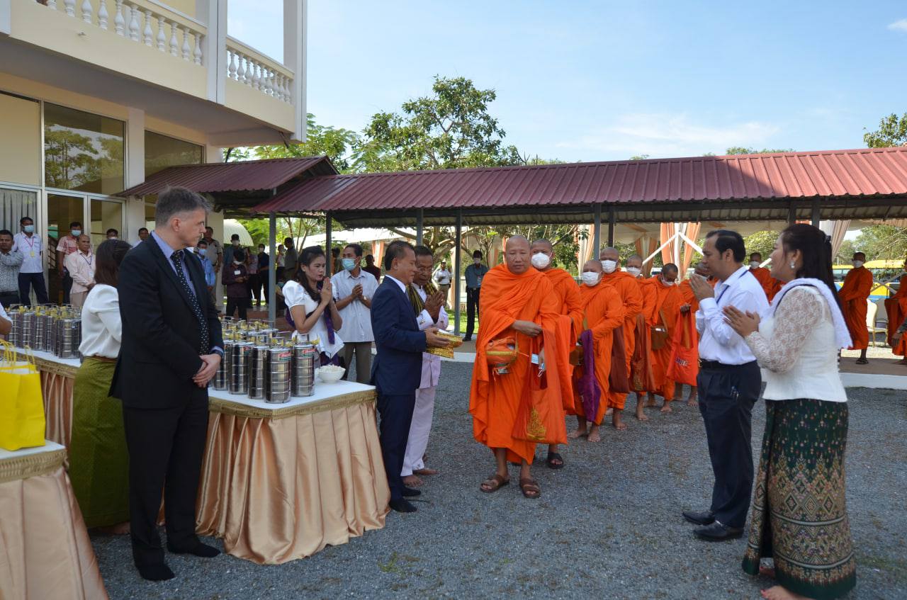 សាលាក្តីខ្មែរក្រហម រៀបចំពិធីបង្សុកូលនិងរាប់បាត្រឧទ្ទិសកុសលដល់វិញ្ញាណក្ខន្ធជនរងគ្រោះនៃរបបខ្មែរក្រហម