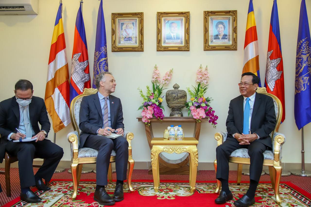 កម្ពុជា-អ.ស.បបង្ហាញការប្តេជា្ញចិត្តរួមគ្នាដើម្បីពង្រឹងកិច្ចសហប្រតិបត្តិការលើវិស័យការងារ និងបណ្តុះបណ្តាលវិជ្ជាជីវៈ