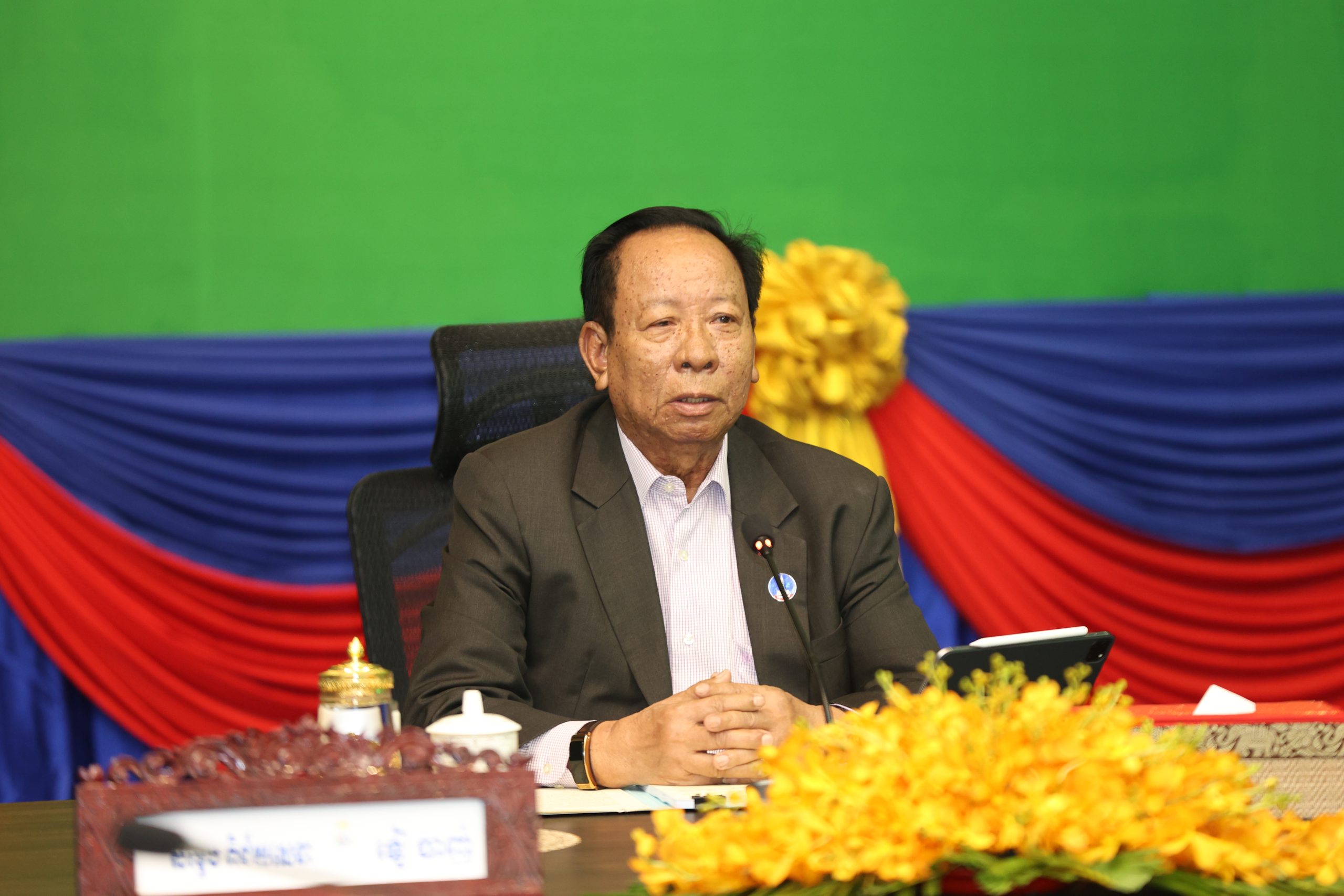 ស៊ីហ្គេម២០២៣៖ សម្តេចពិជ័យសេនា ទៀ បាញ់ ជម្រុញការផ្សព្វផ្សាយខ្លាំងក្លា ចាប់ពី”១០០ថ្ងៃ “ តទៅ
