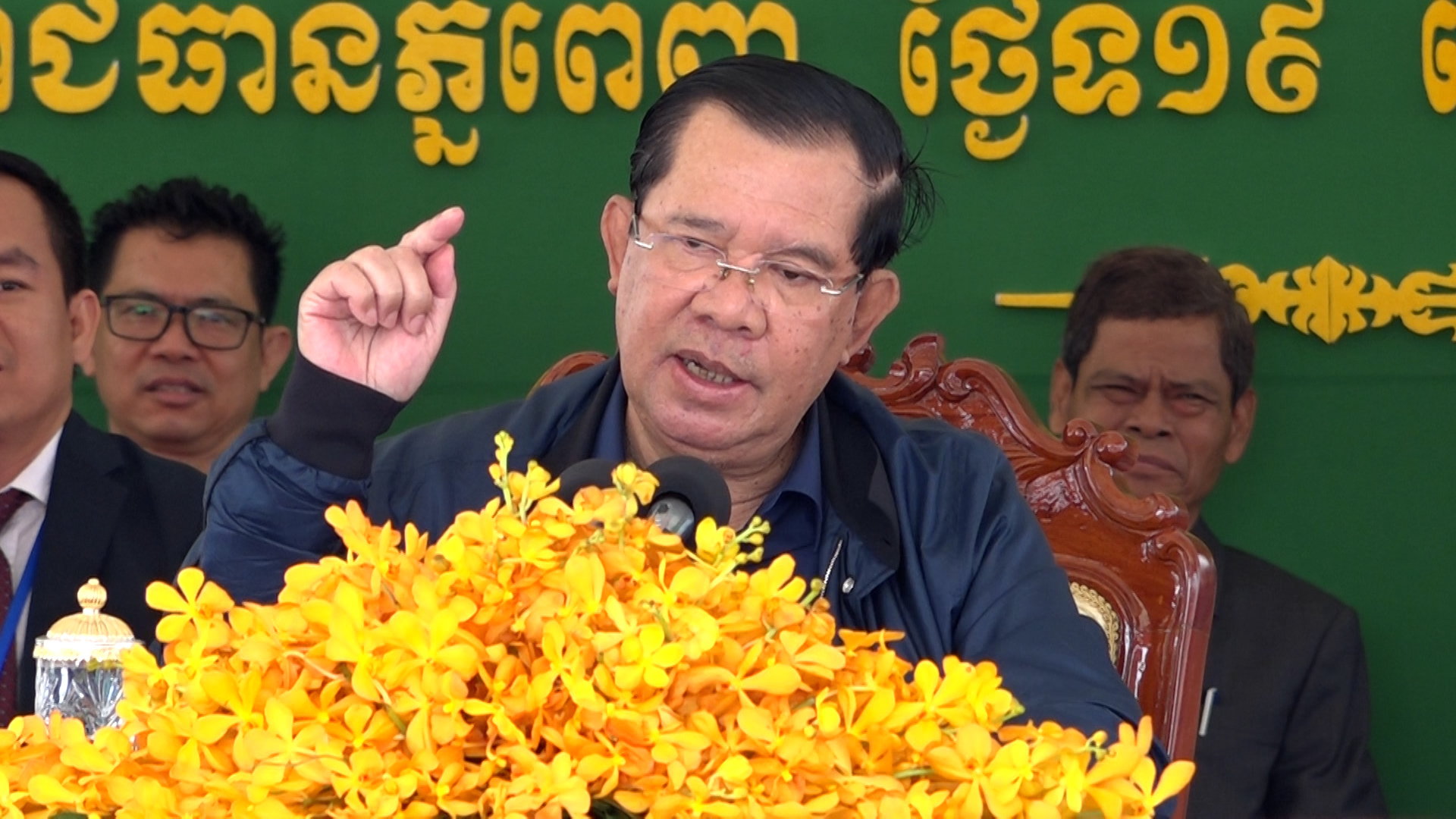 សម្តេចតេជោ ហ៊ុន សែន ព្រមានអ្នកប្រព្រឹត្តខុសច្បាប់ កុំយករឿងនយោបាយ មកបិទបាំងកំហុសខ្លួន