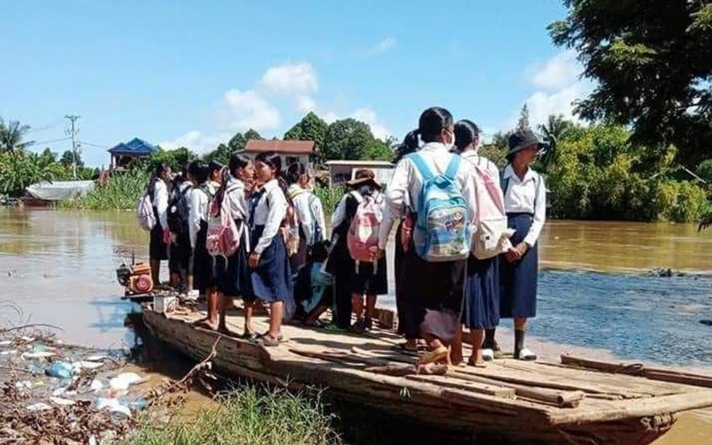 រដ្ឋបាលខេត្តកណ្តាលចេញវិធានការកែលម្អអាជីវកម្មទូកចម្លងដើម្បីបង្ការហានិភ័យផ្សេងៗ
