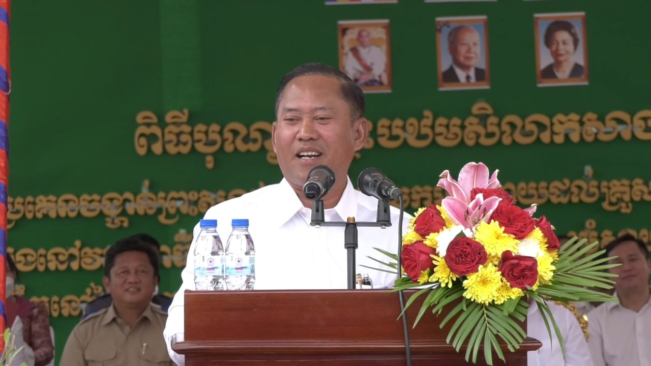 អភិបាលខេត្តកំពង់ស្ពឺ ៖ រយៈពេល ៤៤ឆ្នាំនៃសុខសន្តិភាព បានផ្តល់នូវឱកាសដ៏មហាសាលសម្រាប់កម្ពុជាក្នុងការអភិវឌ្ឍសង្គមឱ្យមានការរីកចម្រើន និងធ្វើឱ្យជីវភាពប្រជាពលរដ្ឋមានភាពល្អប្រសើរនិងស៊ីវិល័យ