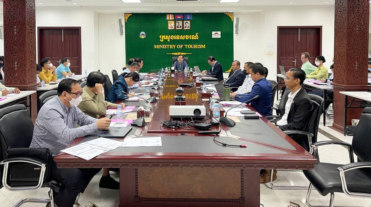 ស្ថាប័នពាក់ព័ន្ធរៀបចំកិច្ចពិភាក្សាស្តីពីការ “គ្រប់គ្រងសំណល់សមុទ្រ” ដើម្បីប្រមូលធាតុចូល