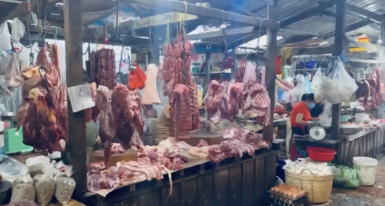 តម្លៃមុខម្ហូប ក្នុងផ្សារទួលទំពូង រាជធានីភ្នំពេញ នៅព្រឹកថ្ងៃទី១៤ ខែកុម្ភៈ ឆ្នាំ២០២៣