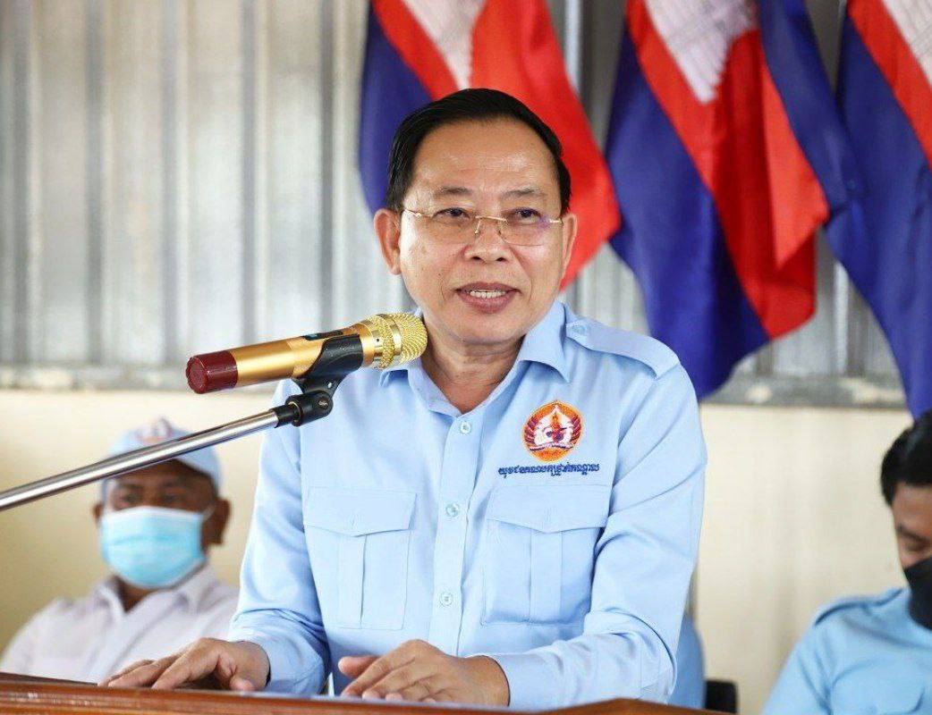 ឯកឧត្តម ចាយ បូរិន អញ្ជើញជាអធិបតីពិធីសំណេះសំណាលជាមួយសកម្មជនយុវជនគណបក្សប្រជាជនកម្ពុជា នៅឃុំសេដាស្រុកតំបែរ ខេត្តត្បូងឃ្មុំ