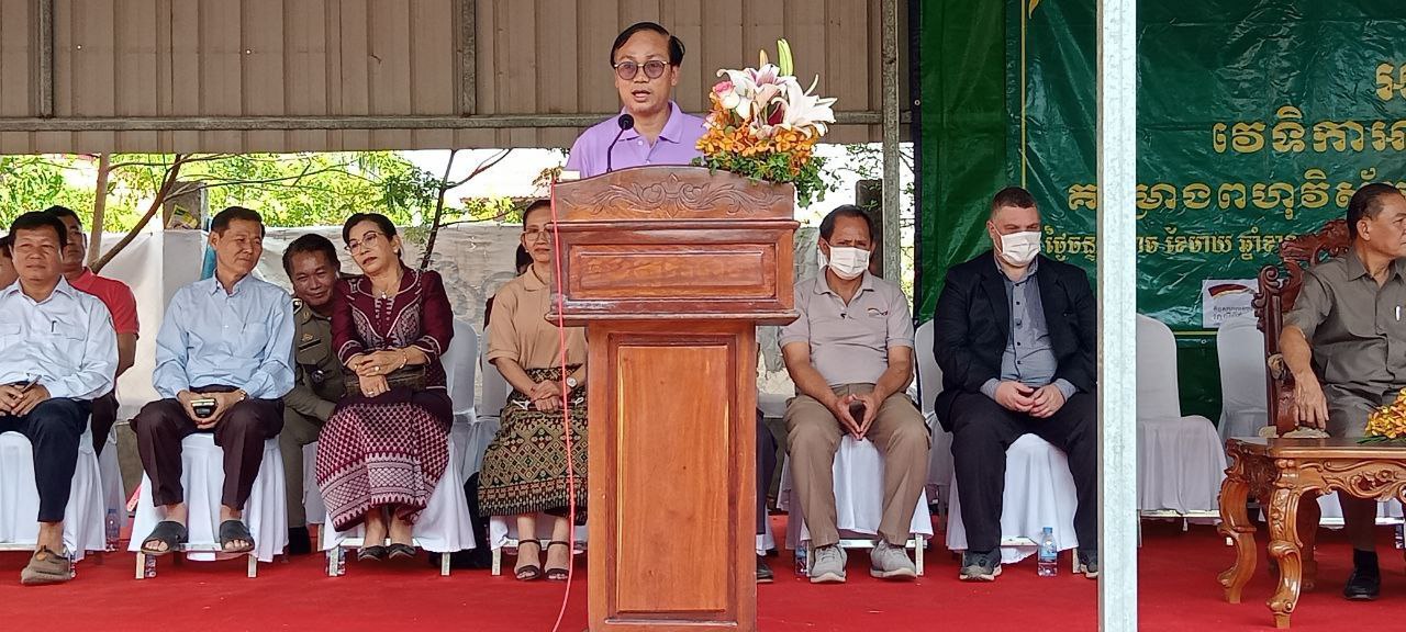 វេទិកាអាហារូបត្ថម្ភ សហគមន៍ នៅខេត្តកំពត ត្រូវបានរៀបចំឡើង ក្នុងគោលបំណង ធ្វើការផ្សព្វផ្សាយ អំពីសារគន្លឹះអប់រំ សំខាន់ៗស្តីពីរបបសុខភាព អាហារូបត្ថម្ភ ទឹកស្អាត អនាម័យ ការបំបៅទឹកដោះកូន ដោយទឹកដោះម្តាយ សុវត្ថិភាពម្ហូបអាហារ កាអនុវត្តន៍ កសិកម្មល្អ