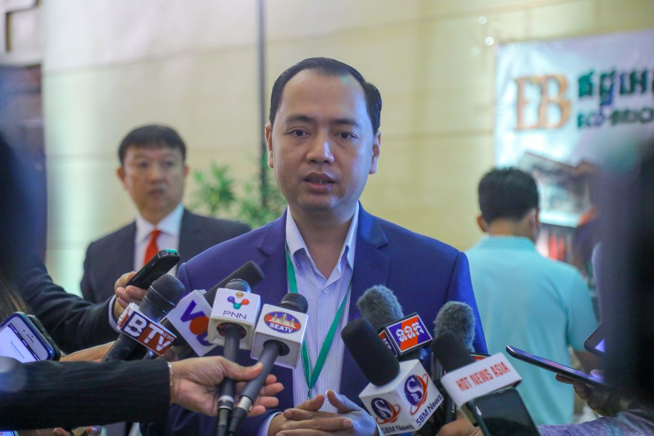 សំណល់ថ្មពិល និងគ្រឿង អេឡិកត្រូនិក ដែលបង្កប៉ះពាល់ខ្លាំងដល់បរិស្ថានត្រូវបានប្រមូលទៅកែច្នៃឡើងវិញ