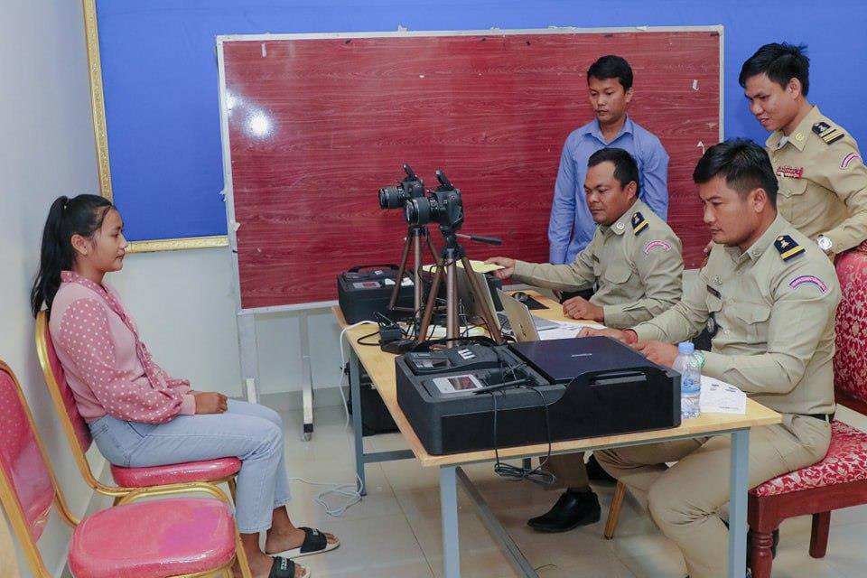 អគ្គនាយកដ្ឋានអត្តសញ្ញាណកម្ម អំពាវនាវដល់ប្រជាពលរដ្ឋ មានអត្តសញ្ញាណប័ណ្ណសញ្ជាតិខ្មែរផុតសុពលភាព ឬសល់៩០ថ្ងៃផុតសុពលភាព ប្រញាប់ទៅស្នើសុំប្តូរយកថ្មី, មានពលរដ្ឋជាង ១លាននាក់មិនទាន់ទៅប្តូរថ្មី
