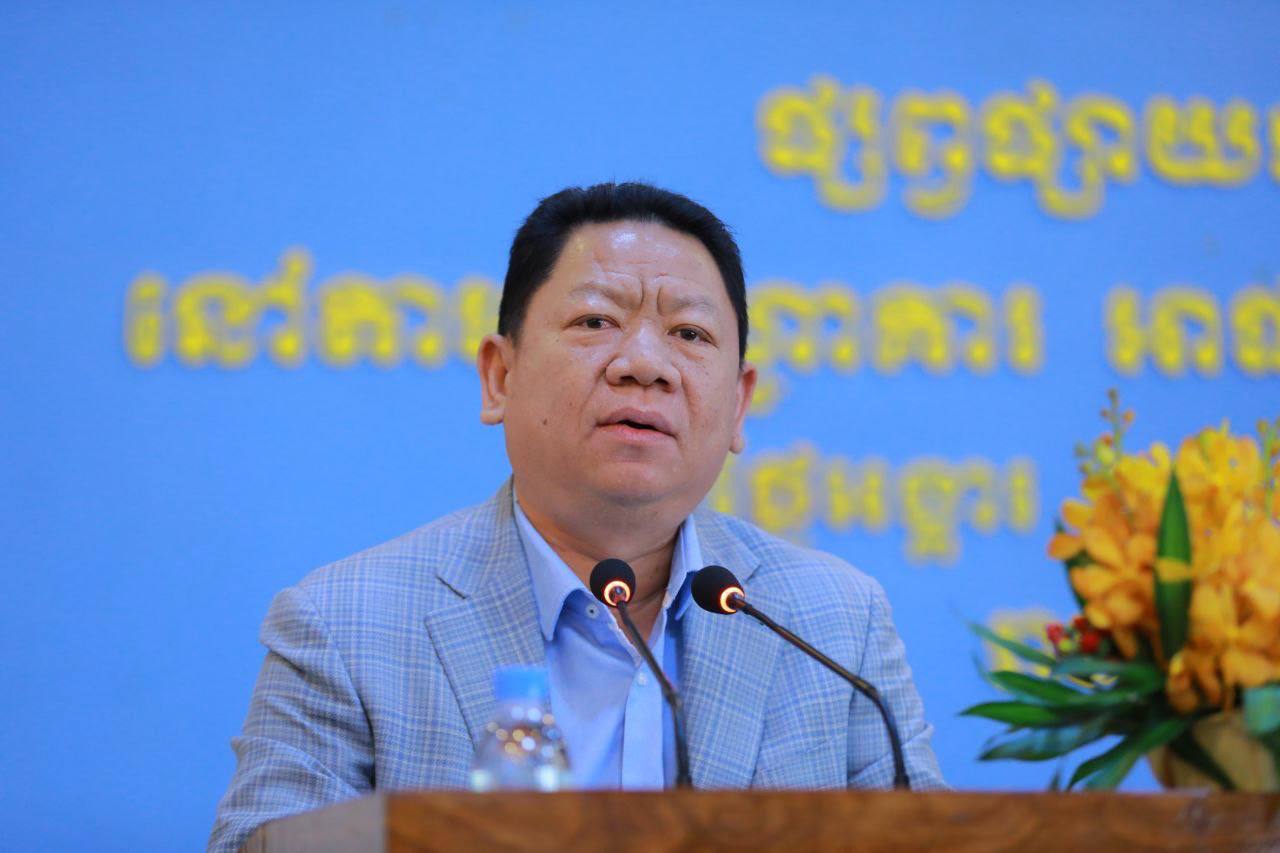 រដ្ឋបាលរាជធានីភ្នំពេញ ប្រជុំផ្សព្វផ្សាយ ការងារគ្រប់គ្រងហត្ថពលកម្មបរទេស សំដៅយ៉ាងណាគ្រប់គ្រងជនបរទេស រស់នៅក្នុងភូមិសាស្រ្ត រាជធានីភ្នំពេញ ឲ្យបានល្អ ជៀសវាងពួកគាត់ប្រព្រឹត្តបទល្មើសខុសច្បាប់ផ្សេងៗ