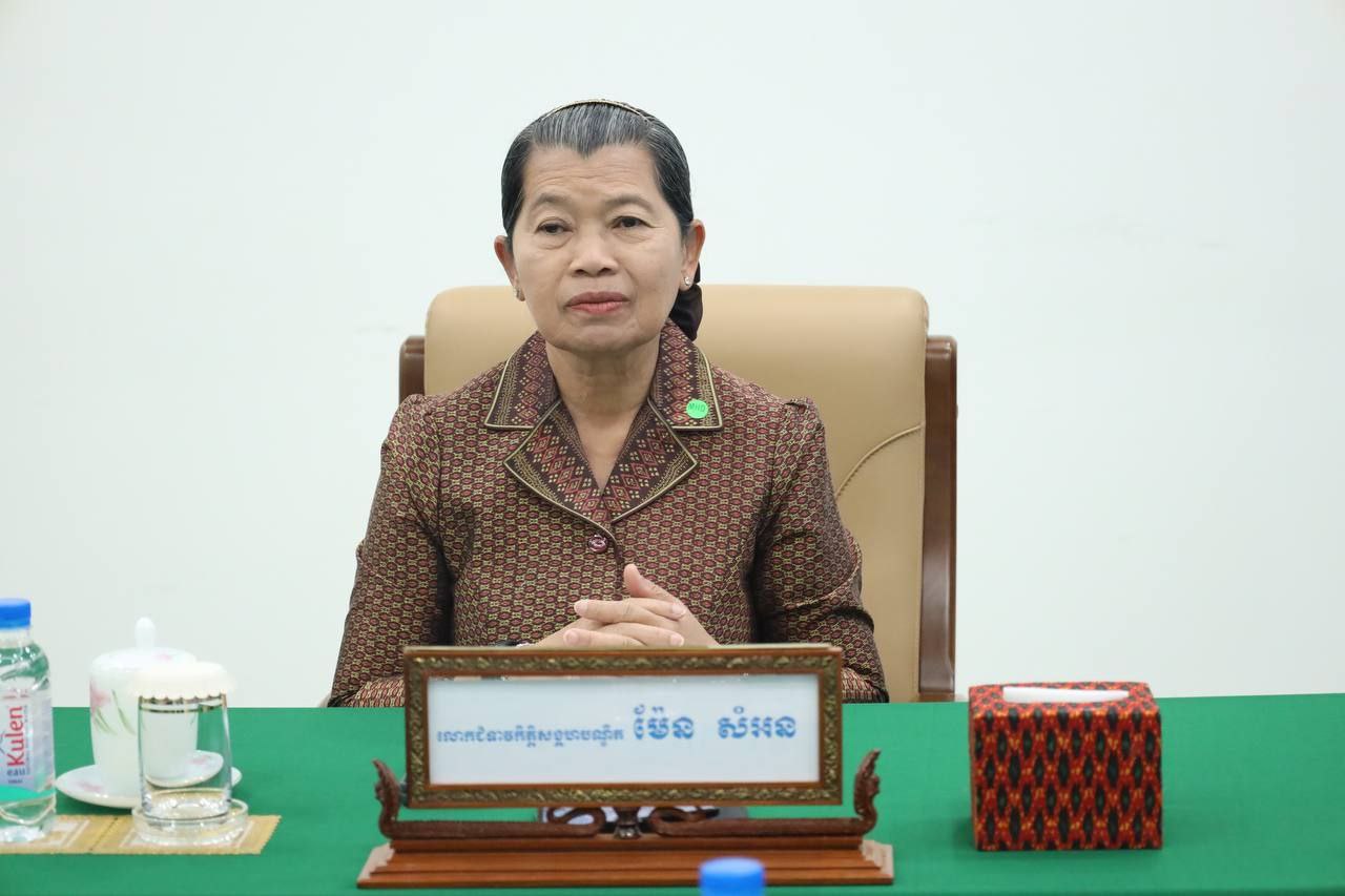 ក្រុមហ៊ុនពីរ បានបរិច្ចាគថវិកាចំនួន ១លានដុល្លារសហរដ្ឋអាមេរិក ជូនមូលនិធិតេជោ ១២៥ នៃគណៈយុទ្ធមិត្តជំនាន់បម្រើកងទ័ព ឆ្នាំ១៩៧៨
