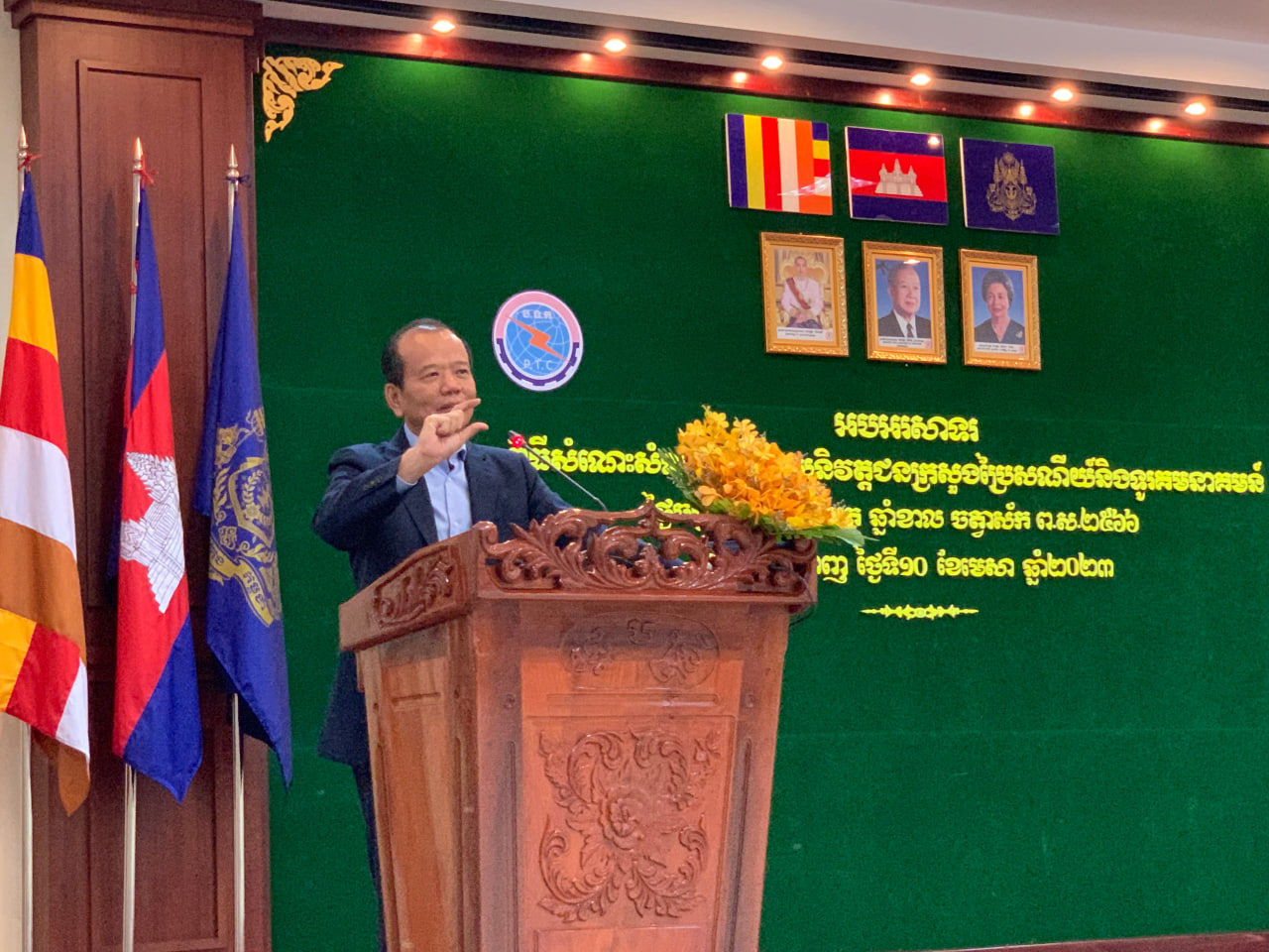 ឯកឧត្តមរដ្ឋមន្ត្រី ជា វ៉ាន់ដេត ថ្លែងអំណរគុណចំពោះនិវត្តជនដែលបានកសាងមូលដ្ឋានគ្រឹះសម្រាប់ការអភិវឌ្ឍក្រសួង ដែលយើងត្រូវតែប្ដេជ្ញាថែរក្សាការពារ និងបន្តអភិវឌ្ឍទ្វេដងតទៅទៀត