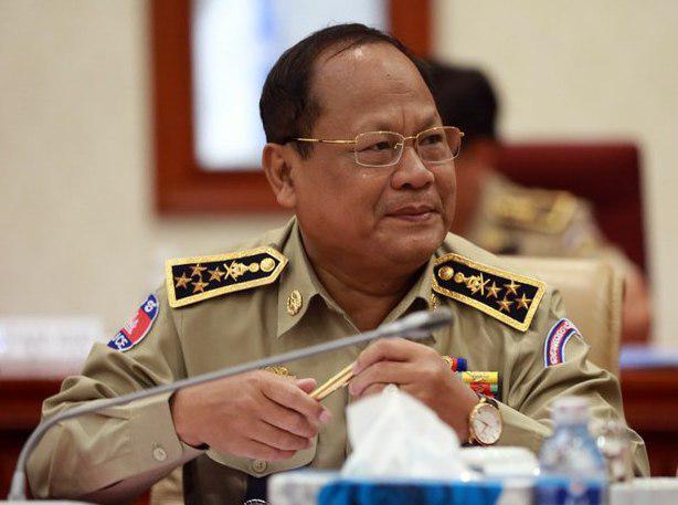 អ្នកនាំពាក្យក្រសួងមហាផ្ទៃព្រមានចាត់វិធានការច្បាប់ និងអនុវត្តបទបញ្ជារបស់ប្រមុខរាជរដ្ឋាភិបាលចំពោះមេដឹកនាំគណបក្សភ្លើងទៀន ដែលរឹងទទឹងហ៊ានដឹកនាំធ្វើបាតុកម្ម ធ្វើការបះបោរ