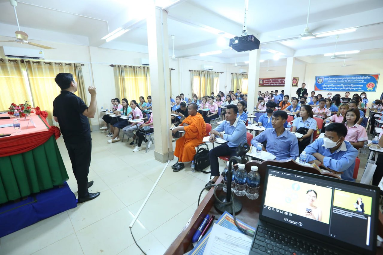 វេទិកាទស្សនកិច្ចការងារ ដែលរៀបចំឡើងដោយទីភ្នាក់ងារជាតិមុខរបរ និងការងារធ្វើដំណើរដល់ខេត្តកំពង់ធំ នឹងបន្តនៅខេត្តកំពង់ចាមទៀត​