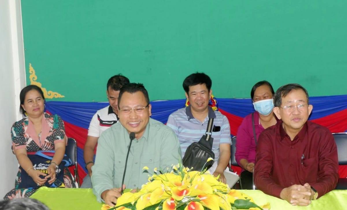 លោក ឌី រ័ត្នខេមរុណ សំណេះសំណាល និង សួរសុខទុក្ខ គ្រួសារបក្ស សមាជិកបក្សសង្កាត់អូរឬស្សីទី២ ខណ្ឌ៧មករា