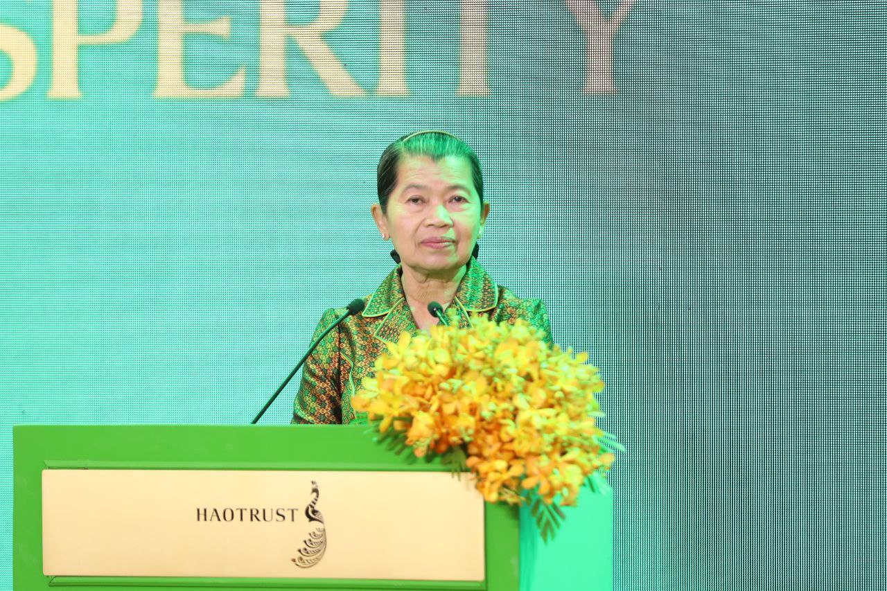 សម្តេចកិត្តិសង្គហបណ្ឌិត ម៉ែន សំអន អញ្ជើ្ជញ សម្ពោធផ្លូវការ ក្រុមហ៊ុន ហាវត្រាស ឃែភីថល អ៊ិនវេសមុិន