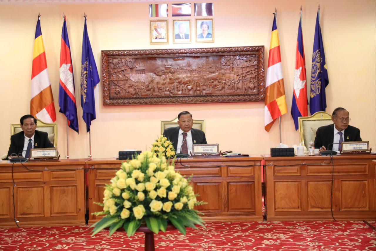 គណៈកម្មាធិការអចិន្ត្រៃយ៍ព្រឹទ្ធសភាបានកំណត់យក ថ្ងៃទី២១ ខែមិថុនា ដើម្បីបន្ត សម័យប្រជុំលើកទី១០ ព្រឹទ្ធសភានីតិកាលទី៤ ពិនិត្យនិងឯកភាពសេចក្តីព្រាង ច្បាប់ចំនួន២