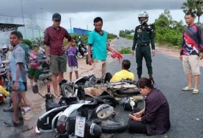 ស្លាប់ ៤នាក់របួស ១១នាក់ក្នុងគ្រោះថ្នាក់ចរាចរណ៍ទូទាំងប្រទេសថ្ងៃទី១១ ខែកក្កដា ម្សិលមិញ