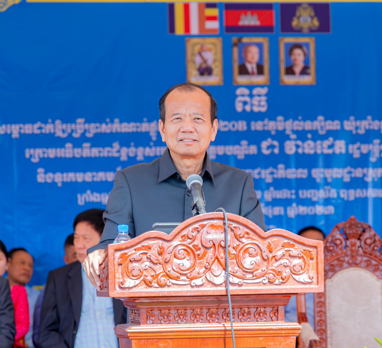 ឯកឧត្តម រដ្ឋមន្រ្តី ជា វ៉ាន់ដេត ៖ ចុងឆ្នាំ២០២៣នេះ ការប្រើប្រាស់ប្រព័ន្ធទូរស័ព្ទនឹងដំណើរការល្អប្រសើរ