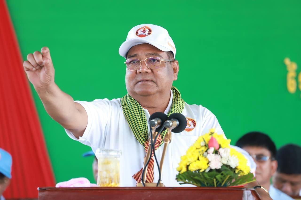 ឯកឧត្តមកិត្តិបណ្ឌិត ហ៊ីង ប៊ុនហៀង ៖ បោះឆ្នោតជូនគណបក្សប្រជាជនកម្ពុជា គឺមានសុខសន្តិភាព និងការអភិវឌ្ឍន៍ រីកចម្រើនលើគ្រប់វិស័យ
