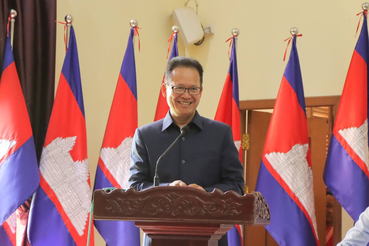 ឯកឧត្តម អ៊ាង សុផល្លែត ៖ «ជោគជ័យដ៏ត្រចះត្រចង់ លទ្ធផលបោះឆ្នោតជ្រើសតាំង តំណាងរាស្រ្តនីតិកាលទី៧ ឆ្នាំ២០២៣ នៃឃុំទាំង៧ ទូទាំងស្រុកអូរាំងឪ ជាសំឡេងគាំទ្រជាទីមោទនៈ ដែលក្នុងប្រវត្តិសាស្ត្រស្រុកអូររាំងឪមិនដែលទទួលបានទាល់តែសោះ»