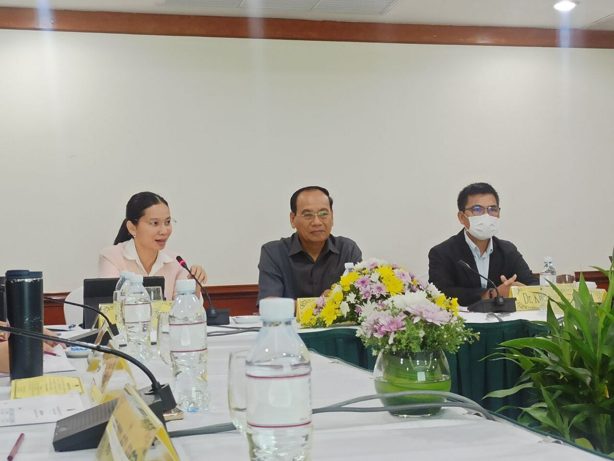 ក្រសួង​ព័ត៌មាន និង​អង្គការពាក់ព័ន្ធ​ រួម​គ្នា​ផ្សព្វ​ផ្សាយ​សារ​ទាក់​ទង​នឹង​ជំងឺ​មិន​ឆ្លង​ដល់​ប្រជា​ពល​រដ្ឋ