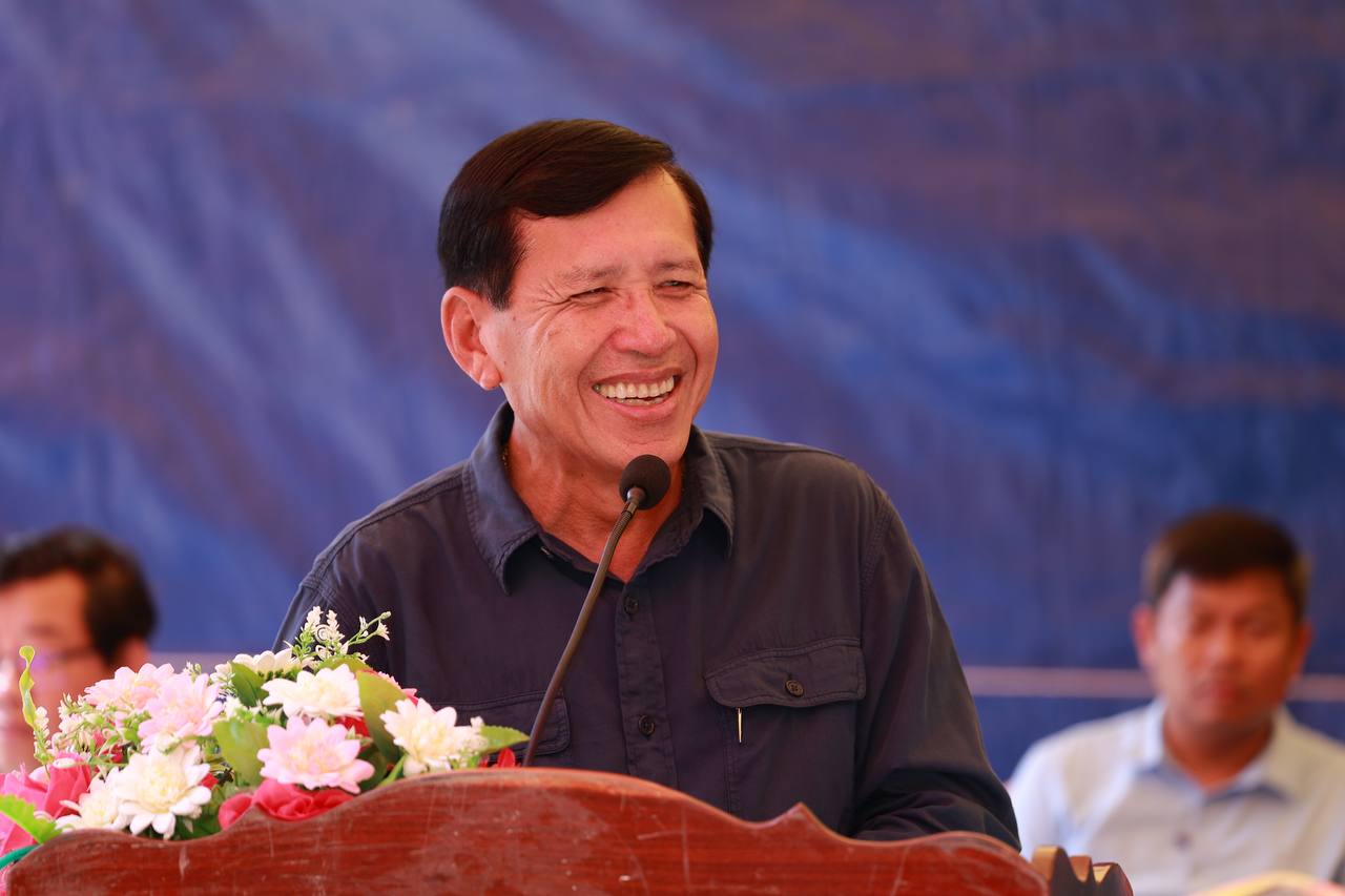 ឯកឧត្តមទេសរដ្ឋមន្រ្តី ព្រុំ សុខា អំពាវនាវពលរដ្ឋកម្ពុជា ចូលរួមគាំទ្រ រាជរដ្ឋាភិបាល បន្តវេន ដើម្បីបុព្វហេតុ សុខសន្តិភាព និហការអភិវឌ្ឍន៍
