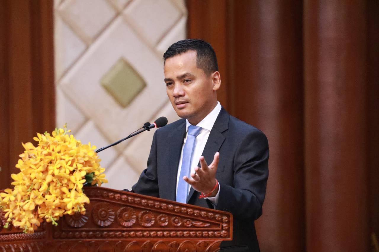 រដ្ឋមន្រ្តីក្រសួងមហាផ្ទៃ ប្រកាសថា ការបង្កើត អគ្គនាយកដ្ឋាន បច្ចេកវិទ្យាឌីជីថល និងផ្សព្វផ្សាយអប់រំ ពិតជាមានសារៈសំខាន់ណាស់ សម្រាប់ក្រសួងមហាផ្ទៃ