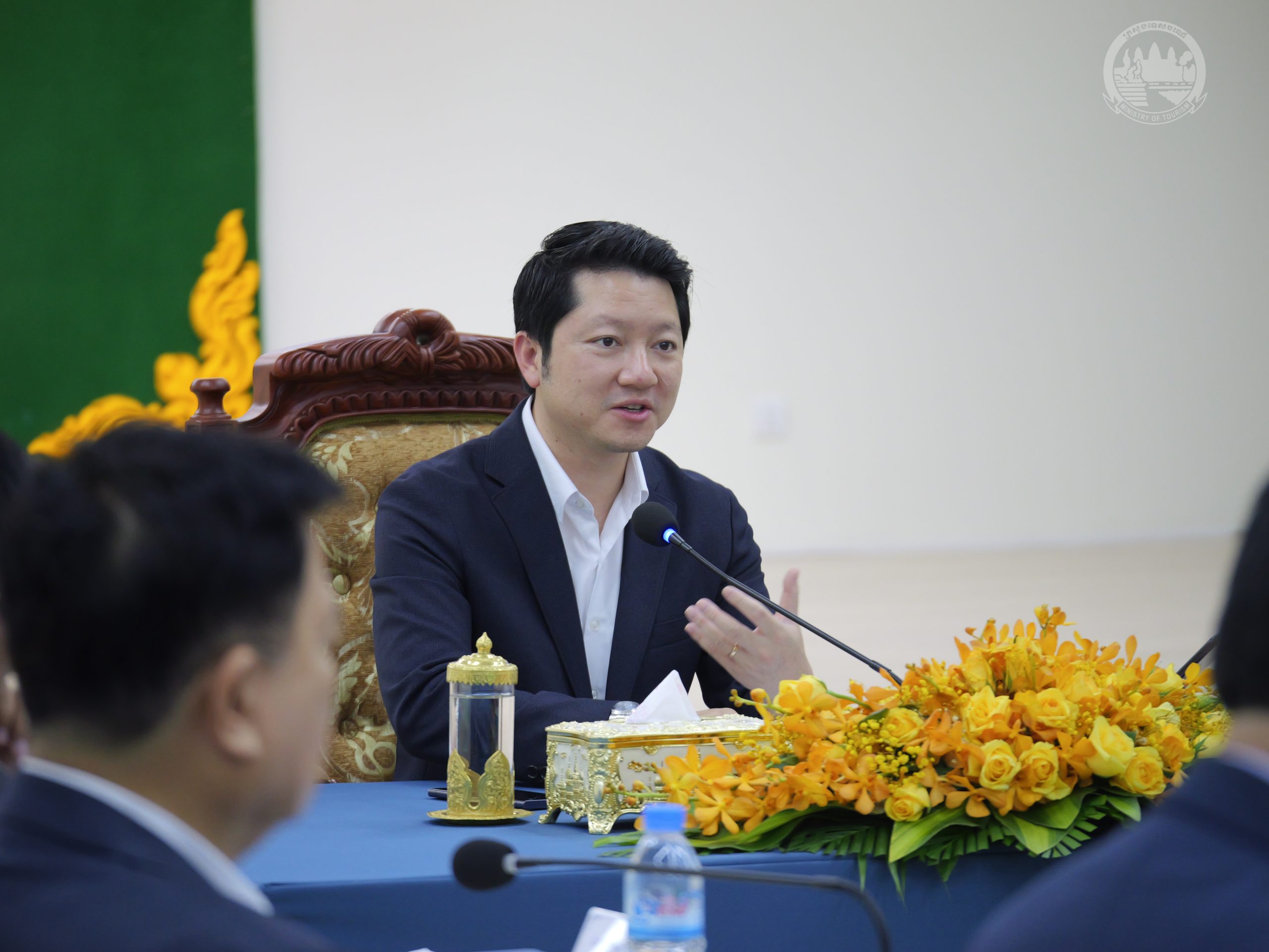 រដ្ឋមន្ត្រីទេសចរណ៍ ជំរុញដល់មន្ត្រីក្រោមឱវាទខិតខំពង្រឹងវិស័យទេសចរណ៍ជាតិ និងផ្សព្វផ្សាយគោលដៅទេសចរណ៍កម្ពុជាទៅកាន់អន្តរជាតិ