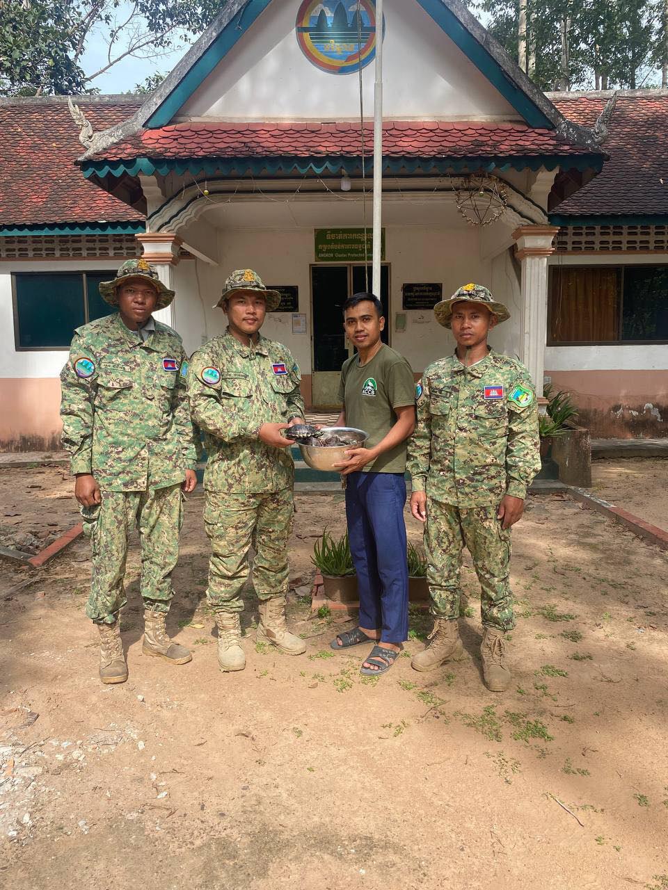 មន្ទីរបរិស្ថានខេត្តសៀមរាប បានប្រគល់សត្វអណ្ដើកចំនួន ១១ក្បាល ទៅអង្គការអភិរក្ស