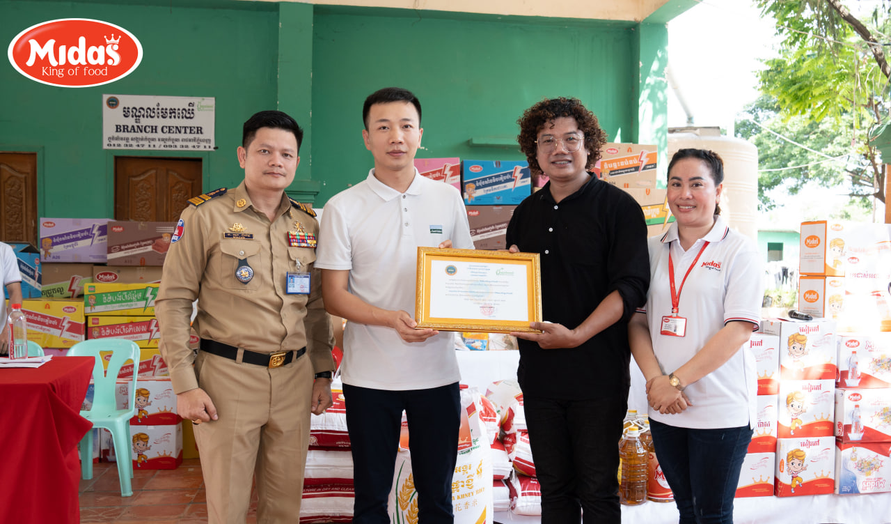 ឯកឧត្តម ផន ផល្លា៖ «មណ្ឌលមែកឈើ» ទោះបីអត់ដើម តែបានក្លាយជាជម្រកមួយ ផ្ទះមួយ ផ្តល់ភាពកក់ក្តៅជូនកុមារកំព្រាគ្មានទីពឹង