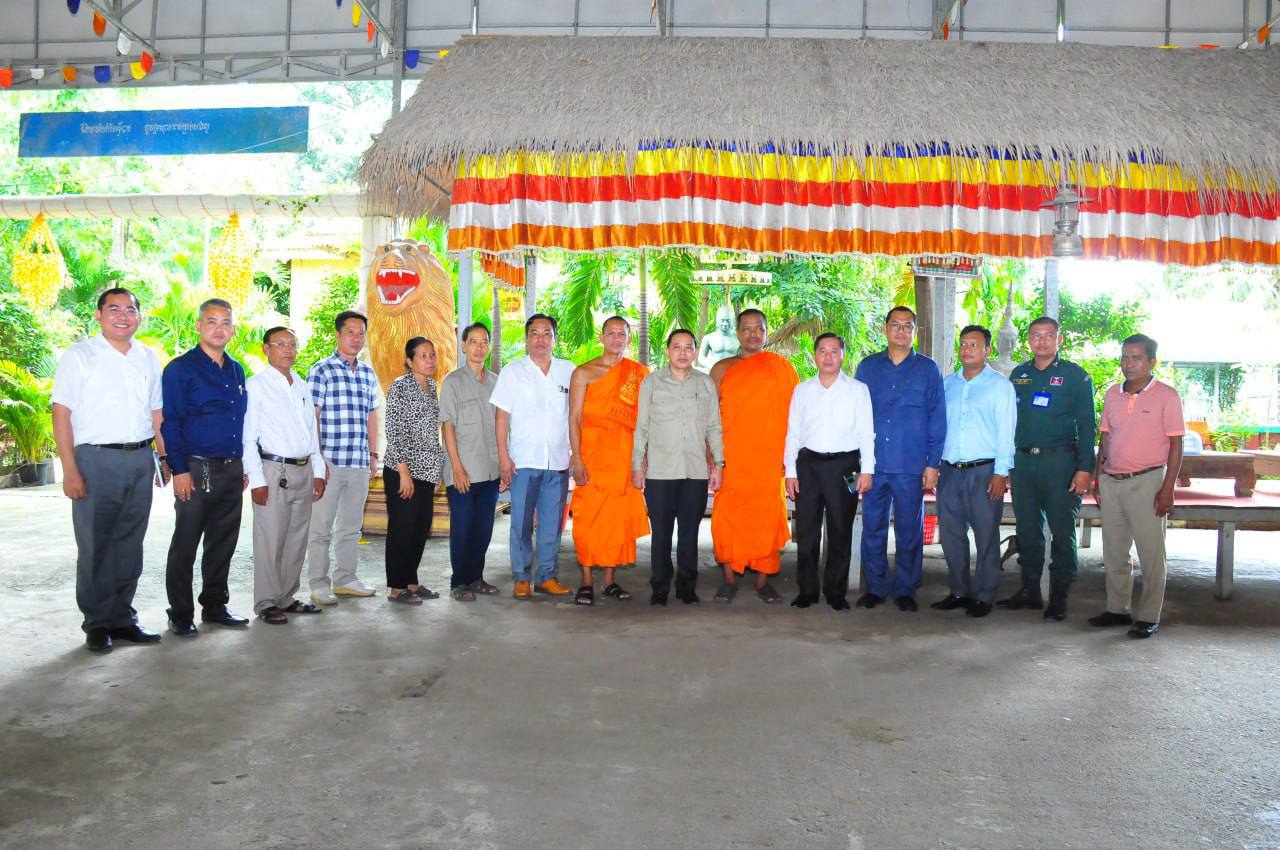 រដ្ឋមន្ត្រីក្រសួងធម្មការ និងសាសនា អញ្ជើញដោះស្រាយវិវាទរវាង ព្រះសង្ឃ និងប្រជាពលរដ្ឋមួយគ្រួសារ នៅវត្តសាក់សំពៅ