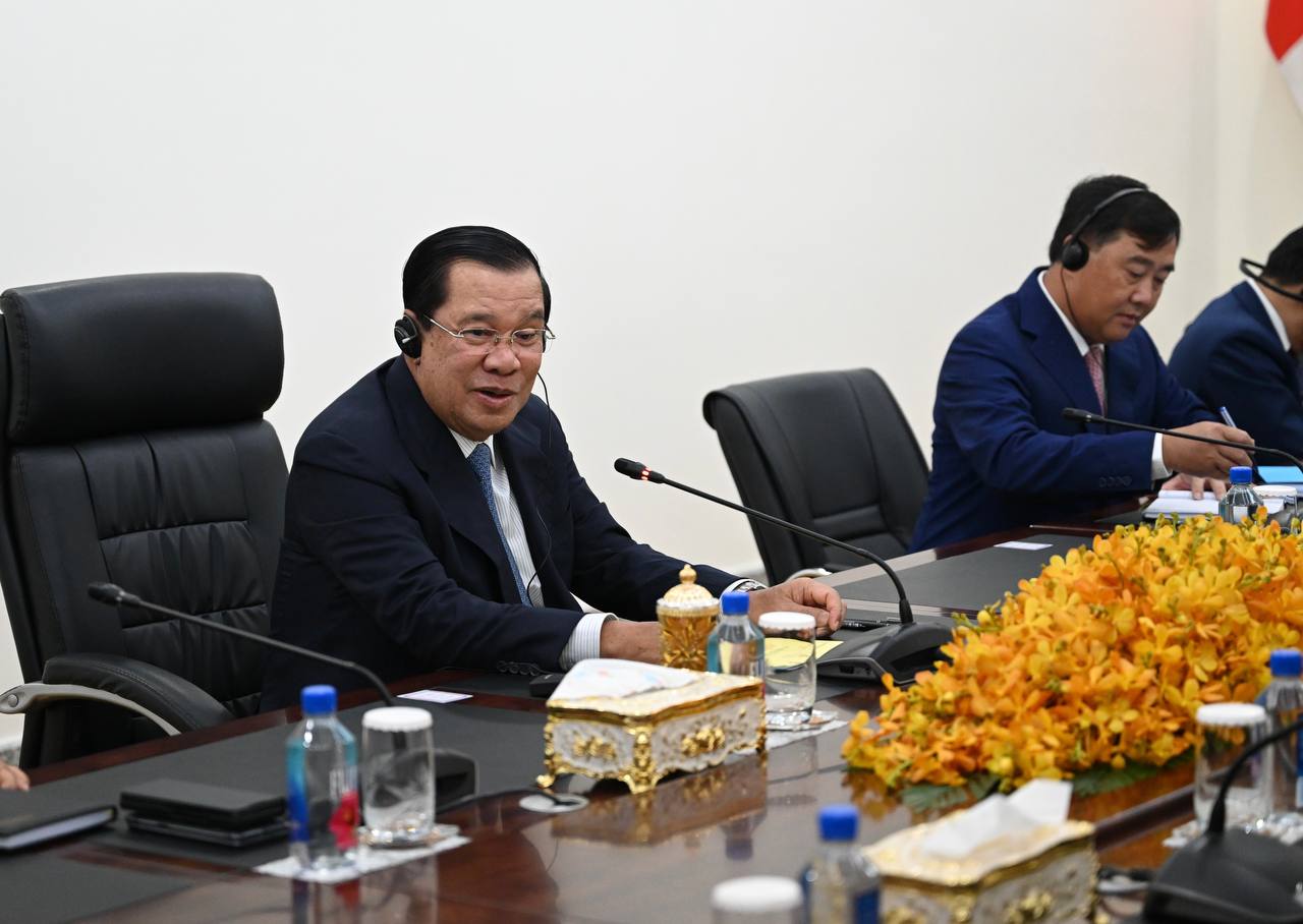 សម្តេចតេជោ ហ៊ុន សែន ចង់ឱ្យវិនិយោគិនជប៉ុន វិនិយោគលើវិស័យសំខាន់ៗពីរ គឺការបង្កើតរោងចក្រកែច្នៃ និងបច្ចេកវិទ្យាកម្រិតខ្ពស់ ដូចជារោងចក្រតម្លើងរថយន្តជាដើម