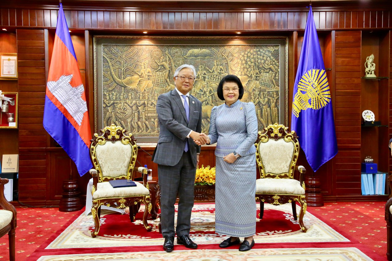 សម្តេចរដ្ឋសភាធិបតី ឃួន សុដារី និងឯកអគ្គរាជទូតជប៉ុន ប្តេជ្ញារួមគ្នាលើកកម្ពស់វិស័យការទូត និង ពាណិជ្ជកម្ម