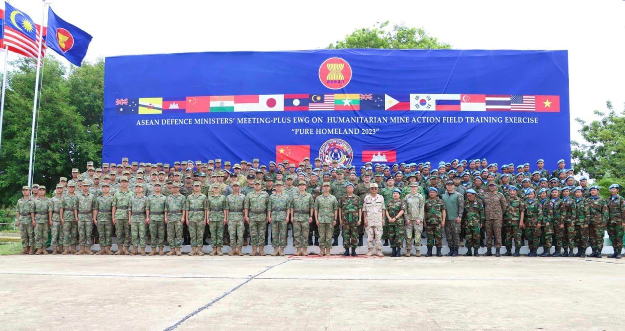 កម្ពុជាធ្វើជាម្ចាស់ផ្ទះ​លើកដំបូងពីលំហាត់ហ្វឹកហ្វឺនប្រតិបត្តិការពហុជាតិលើទីលានសកម្មភាពមីនមនុស្សធម៌​