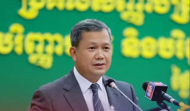 វិស័យការងារមានតួអង្គ ៣ គឺ