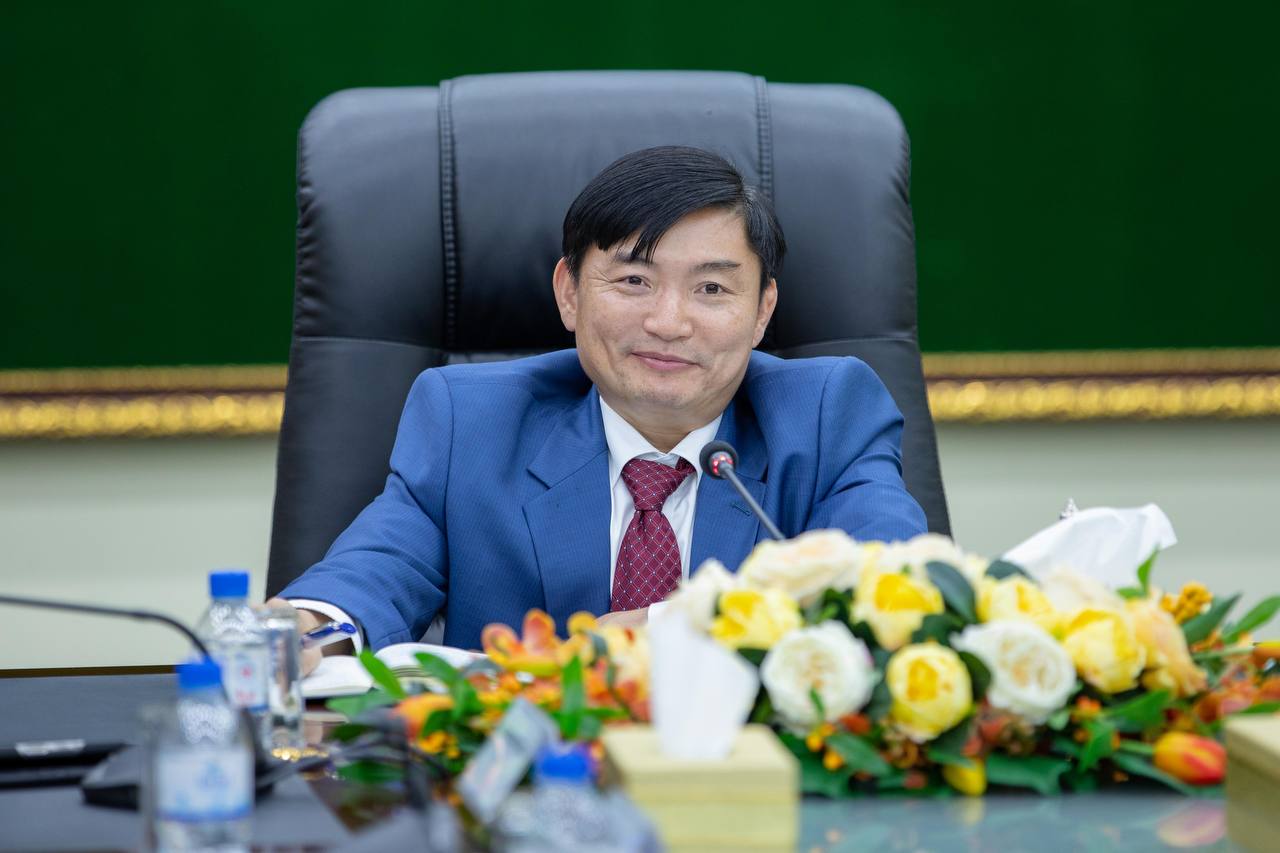 រដ្ឋមន្ត្រីក្រសួងការងារ ប្រកាសផ្ដល់ការបណ្តុះបណ្តាលសហគ្រិនភាព និងការបំប៉នជំនាញបុគ្គលិកក្រុមហ៊ុនឯកជនដោយឥតគិតថ្លៃ